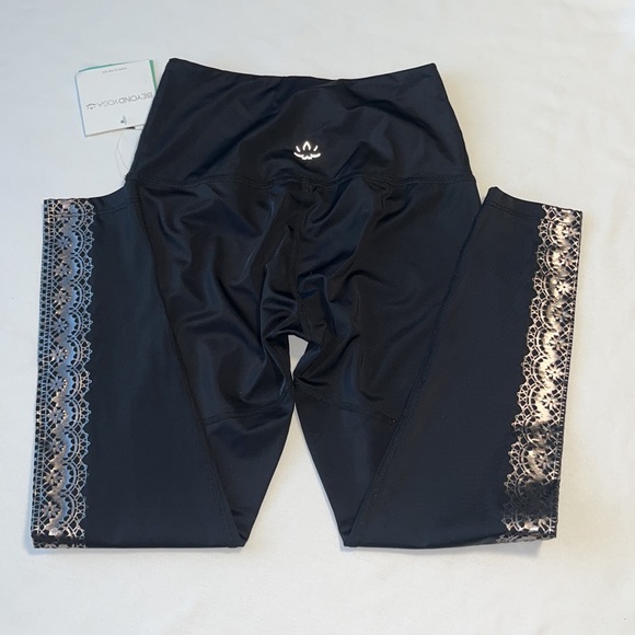 Beyond Yoga Down The Line Metallic High Rise leggings Sz XS - Picture 5 of 13